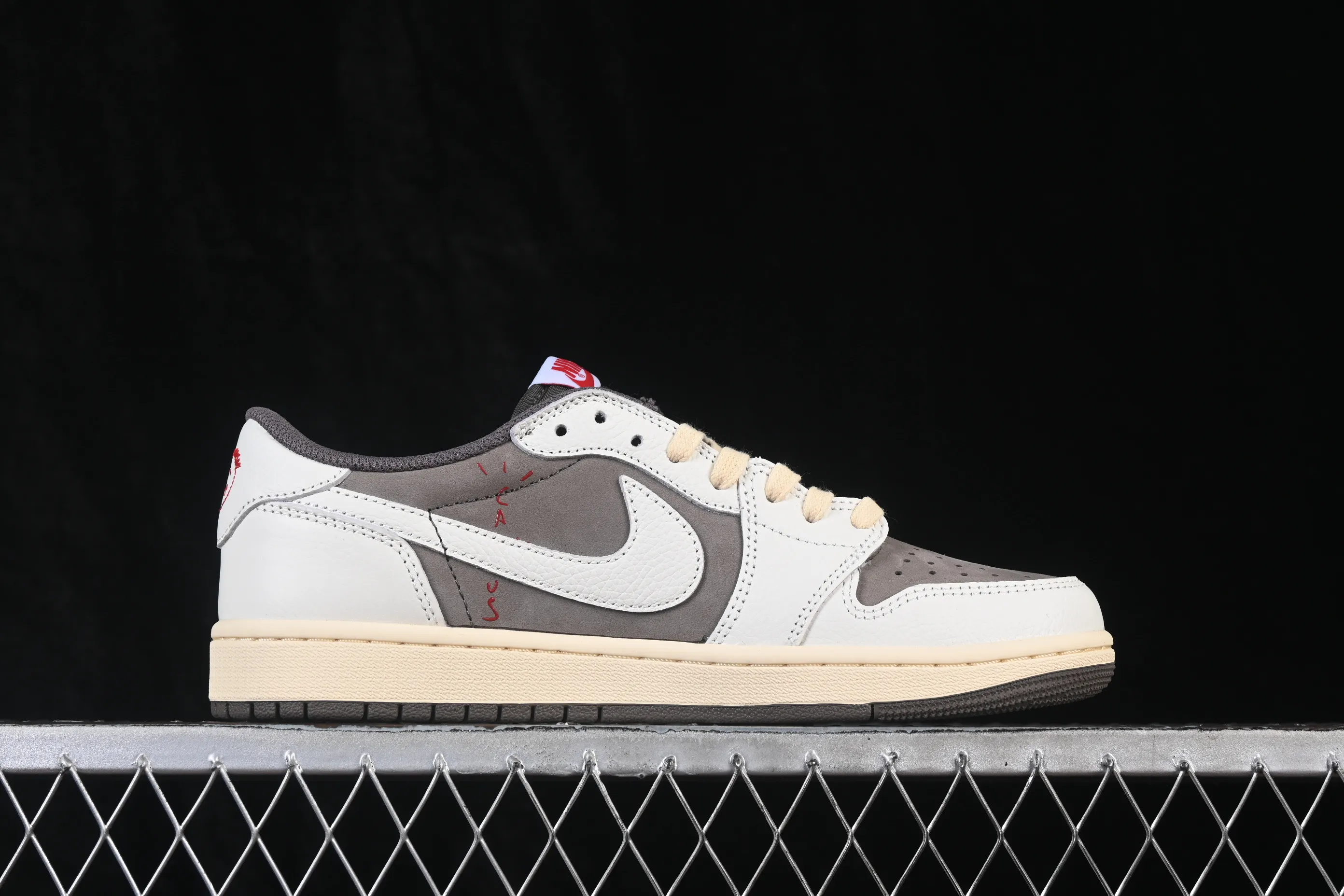 All categories Air Jordan Jordan series basketball shoes Air Jordan 1 Low ZG version Travis Scott x Air Jordan 1 Low OG AJ1 Joe 1 undercut low top full head layer DM7866-162